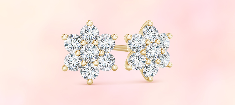 flower-shaped-diamond-cluster-stud-earrings